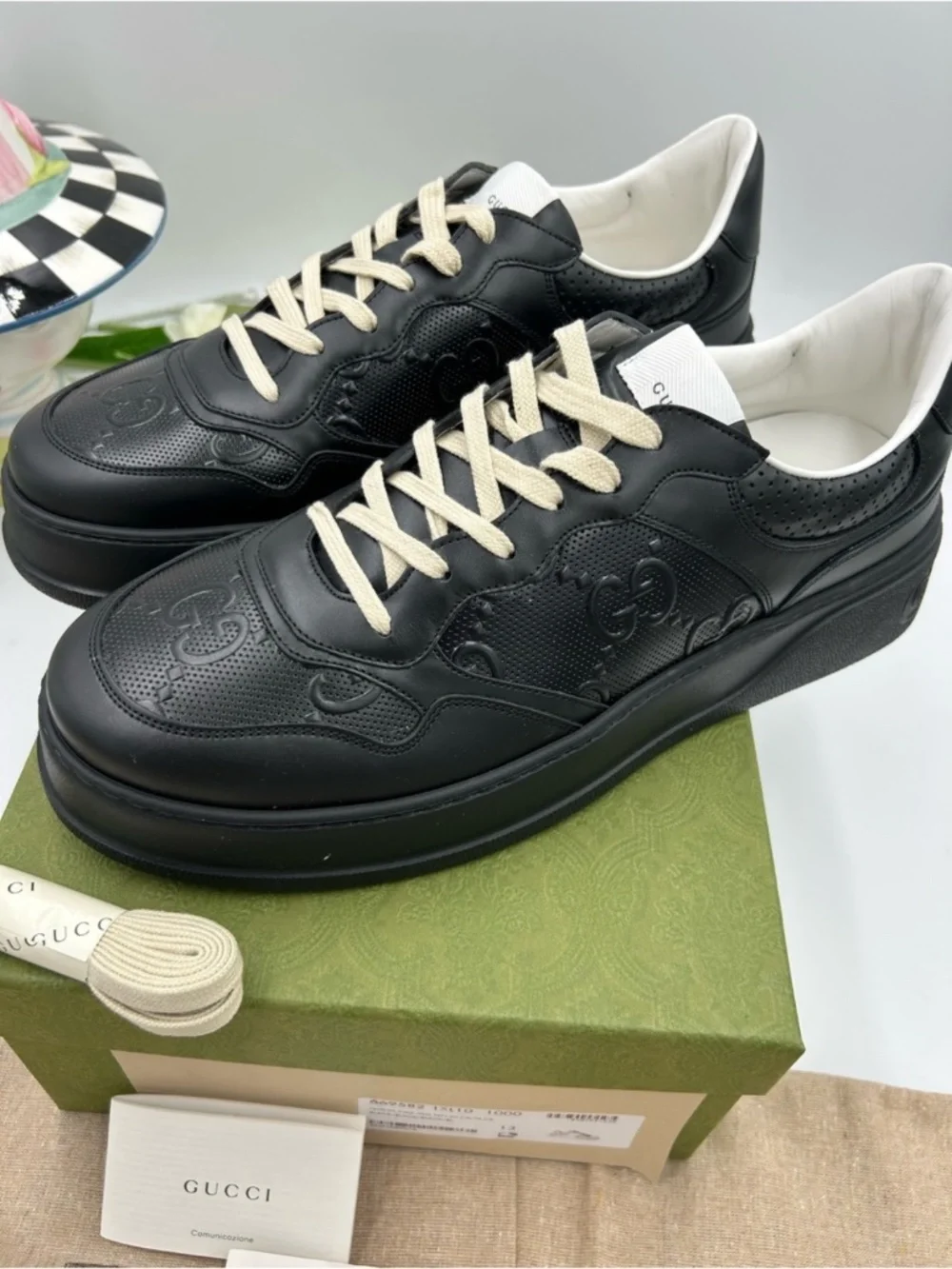 Men’s Gucci GG Embossed Leather Sneakers.  Size 13.(fits 13.5.) Made in Italy.